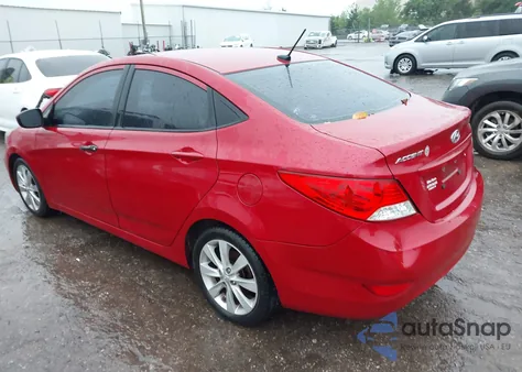 2013 Hyundai Accent Gls z USA, uszkodzony, nr VIN KMHCU4AE4DU490309